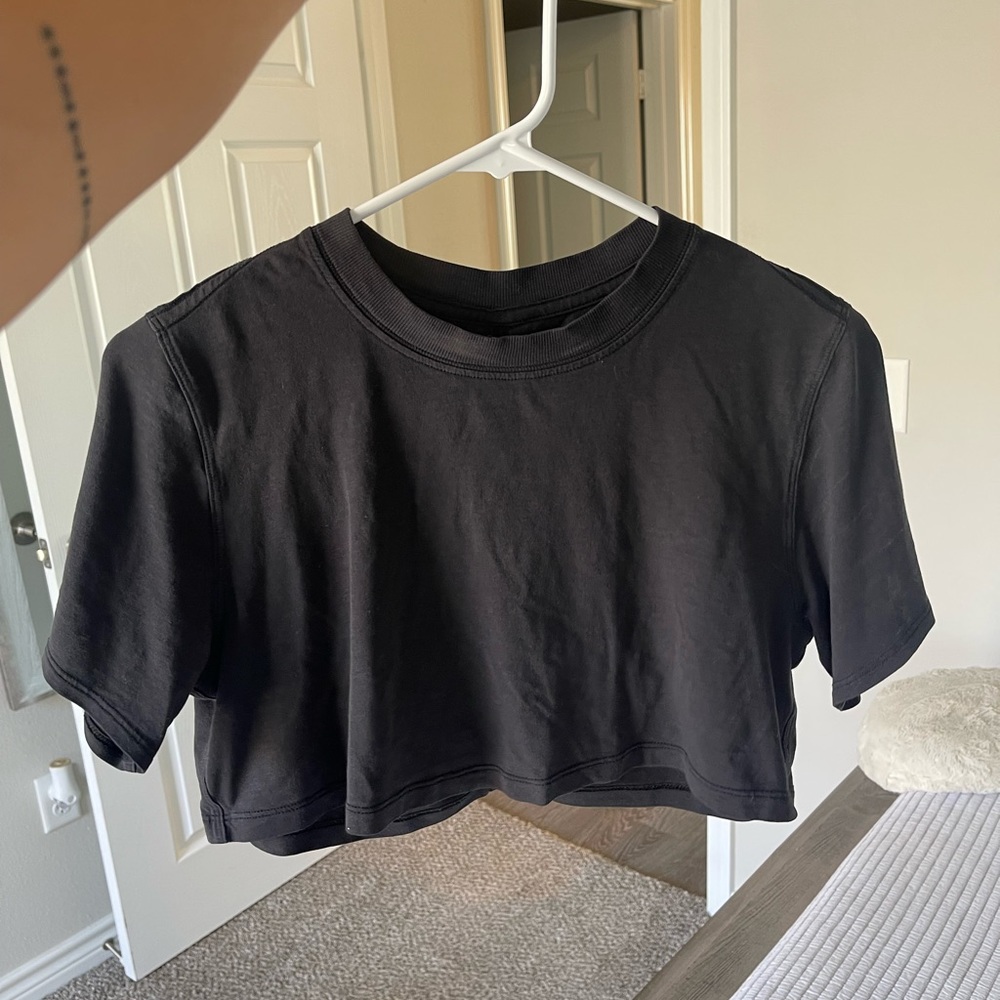 Lululemon All Yours Cropped Tshirt- size 2- black